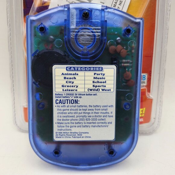 Milton Bradley HANGMAN Electronic Handheld Game Hasbro - Picture 4 of 5
